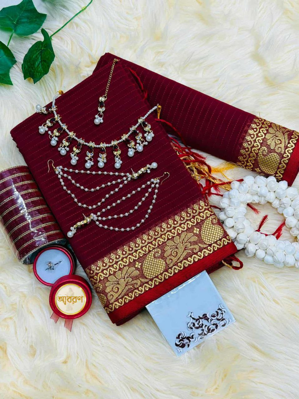 Abaron Exclusive Semi Cotton Kantha Stitch Saree Combo with Kundan Tana Setআবরণ এক্সক্লুসিভ সেমি কটন কাঁথা স্টিচ শাড়ি কম্বো (কুন্দন টানা সেট ও গিফট বক্স সহ)