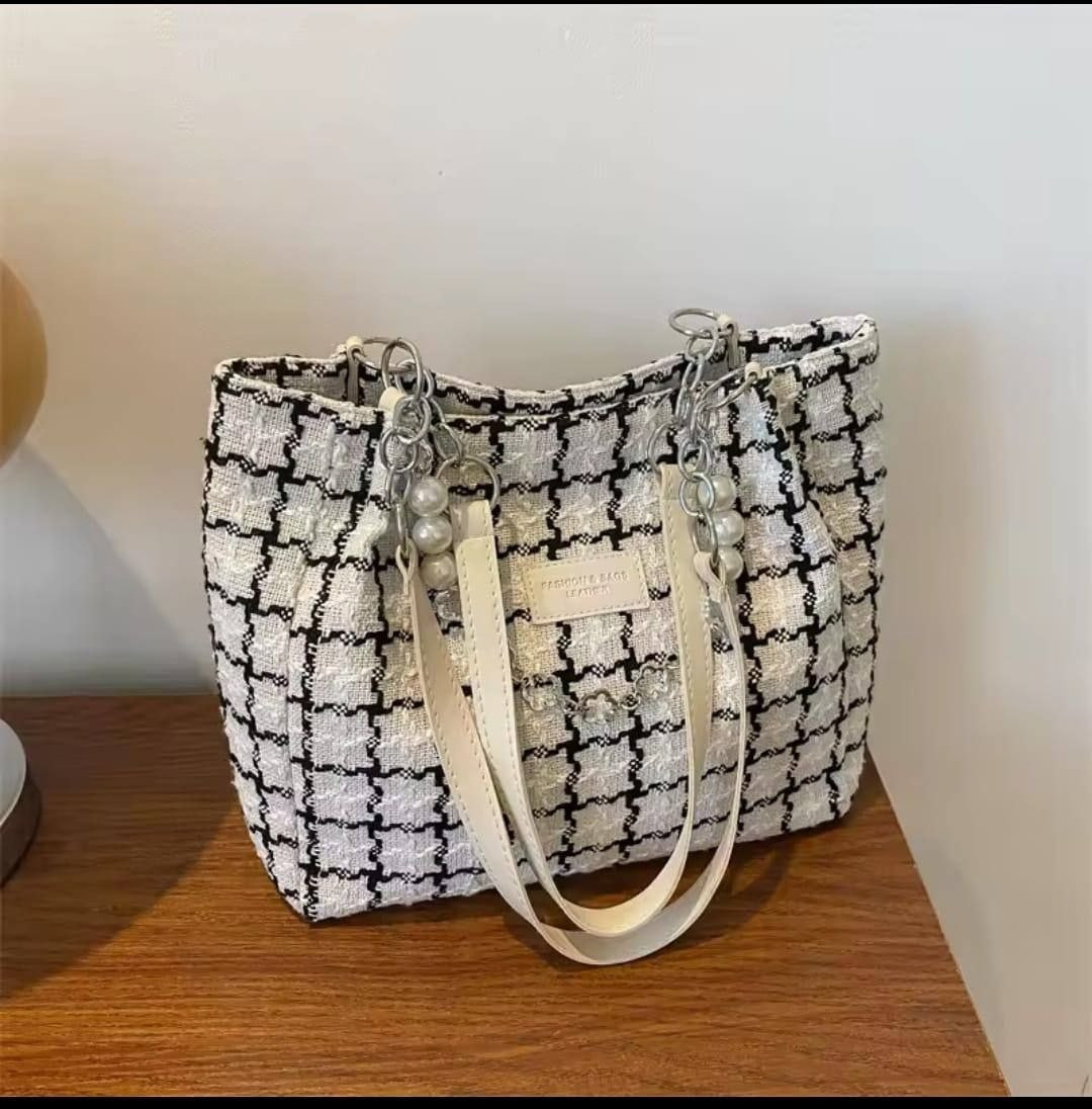 Premium Fashion Check Tote Bag ?