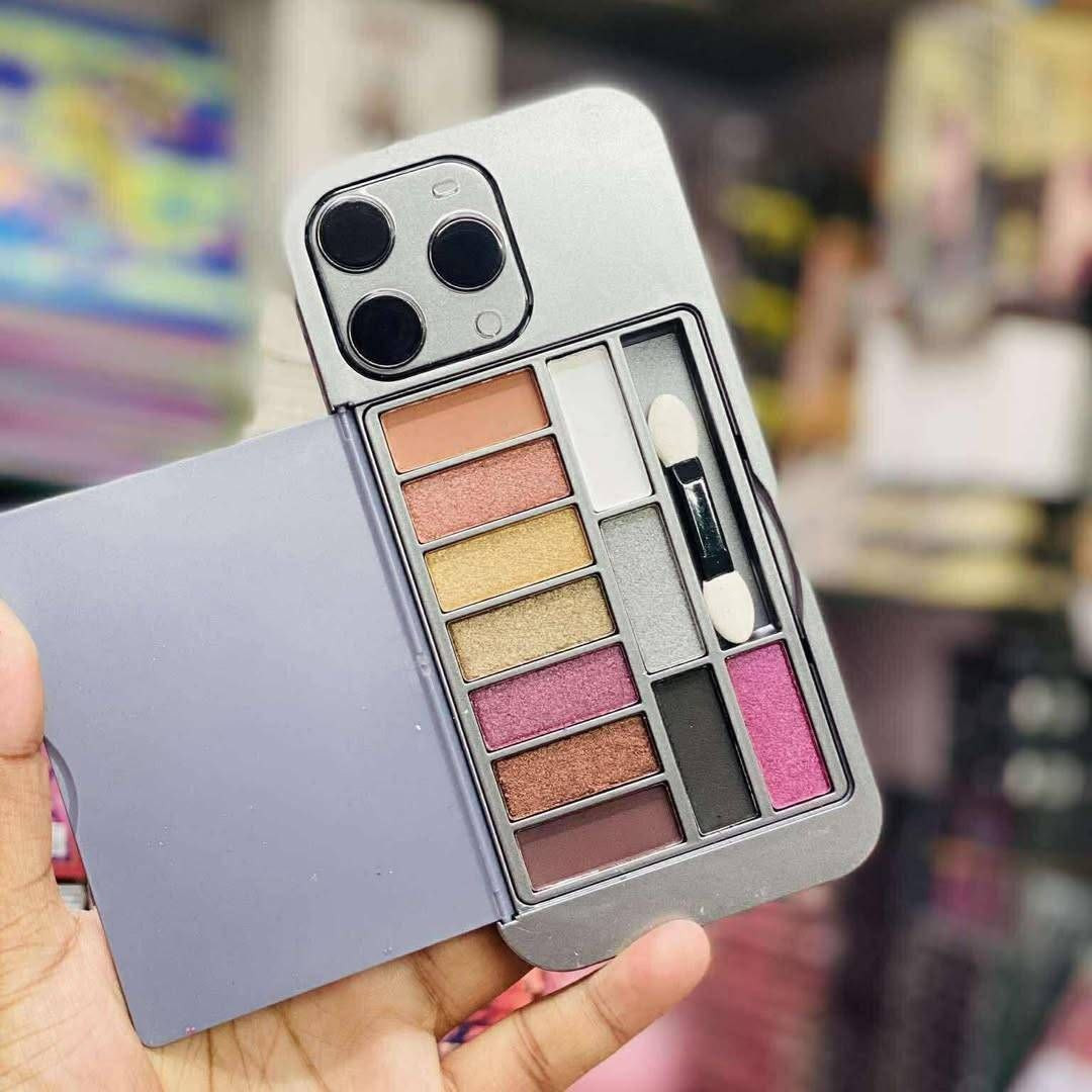 Iphone 13 Pro Makeup Palette – কিউট ও প্রিমিয়াম কালেকশন!