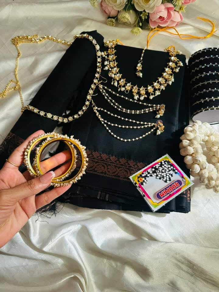 Premium Saree & Kundan Jewelry Mega Combo with Waist Belt & Accessoriesপ্রিমিয়াম শাড়ি ও কুন্দন জুয়েলারি মেগা কম্বো (কোমর বিছা ও গিফট বক্স সহ)