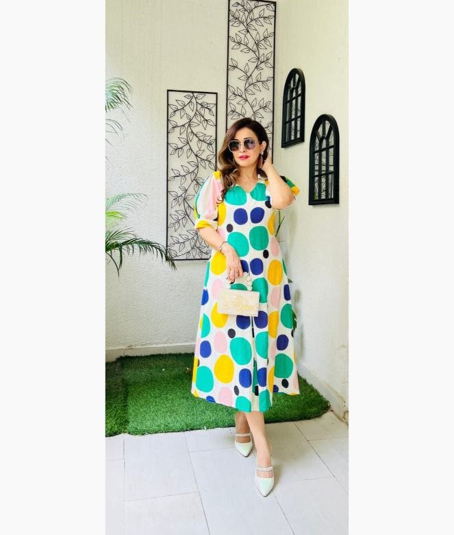 Affordable Readymade Cotton Naira Cut Three-Piece Collectionসাশ্রয়ী মূল্যে রেডিমেড সুতি নায়রা কাট থ্রি-পিস কালেকশন।